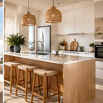 Cocina blanca equipada con isla